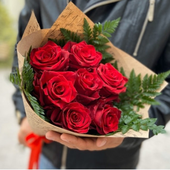 Букет красных роз Кармен 50 см 