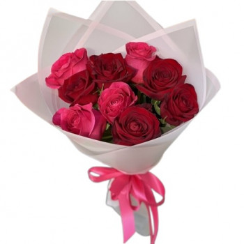 Букет Розы любви - 9 красных и розовых роз в Лиепае