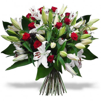 Flower bouquet Lilies and Roses